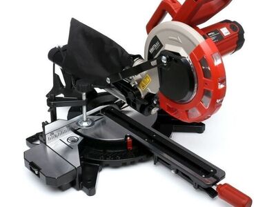 Käärsaag laseriga KD3011