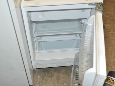 Integreeritav külmik Beko 82 cm