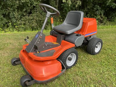 Husqvarna raider/ murutraktor