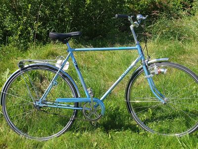 SOOME HOOLDATUD JALGRATAS "JUPITER TOURING ".