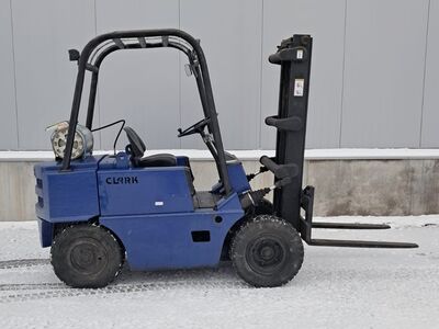 Clark C500 gaasitõstuk