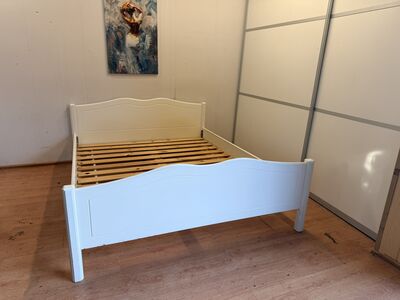 Voodiraam madratsile 160*200cm