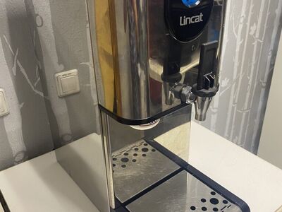 Kuuma vee dosaator/automaat Lincat Filter Flow