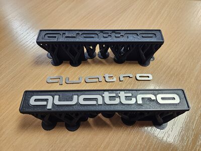 Эмблема Audi 100 200 C3 Quattro на решётку