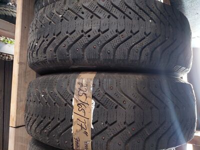 GoodYear Ultra Grip 500 17" naastrehvid 2tk