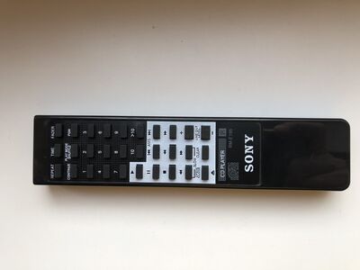 Sony pult RM-E195 CD-mängijale