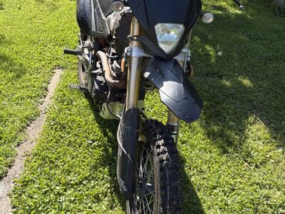 Enduro/krossikas Shineray  250cc
