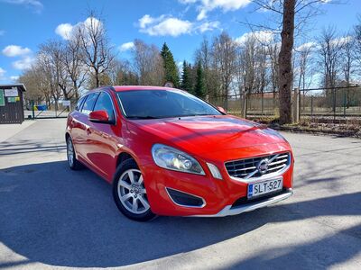 Volvo V60 D4 2.0 diisel 120kW 12.2012