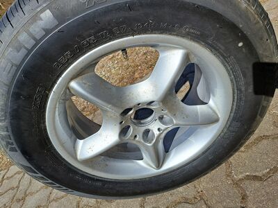 BMW  X5 VARURATAS