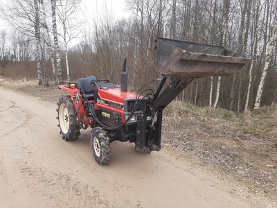 Yanmar F18 frontaallaadur