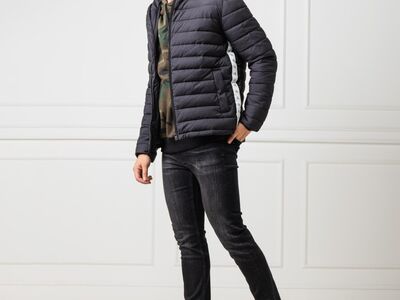 Calvin Klein meeste jope, suurus L/XL