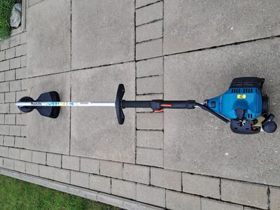 Trimmer Makita ER 2600L