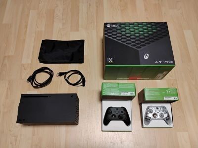 Microsoft Xbox Series X 1 TB konsoolikomplekt