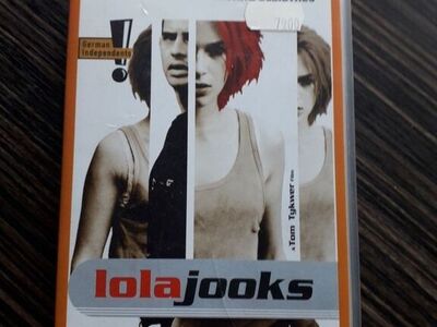 VHS mängufilm "LOLA JOOKS"