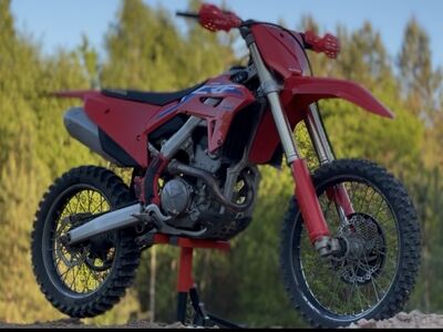 2022 Honda crf 250 4 takti krossikas