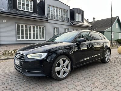 Audi A3 SportBack QUATTRO 2.0 TDI 135 kW, Webasto
