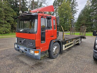 VOLVO FL618 puksiir