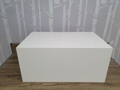 Näidistealus, valge, 65x40x30cm