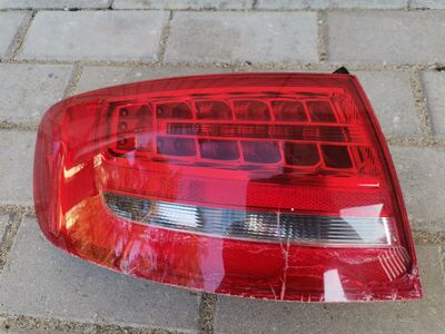 Audi A4 b8 universaal vasak tagumine LED tuli