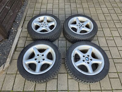 BMW veljed + naastrehvid 17"