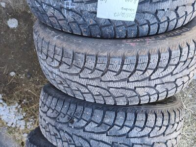 215/60R17 naastrehvid 4tk