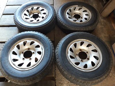 Suzuki Vitara velgedel komplekt 5x139,7