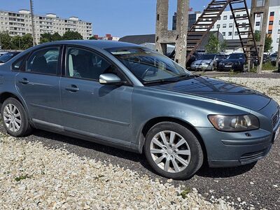 Volvo S40