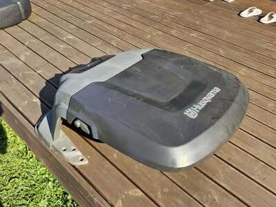 Husqvarna Automower robotniiduki garaaž