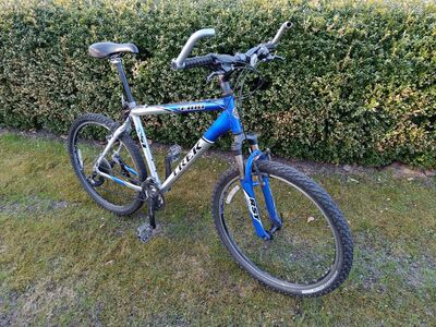Jalgratas TREK 4300