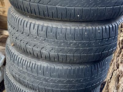 4x114.3 14" veljed ja 175/70R14c GOODYEAR  rehvid