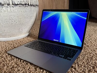 MacBook Air M1 256/8GB