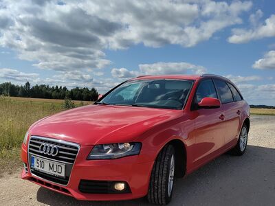AUDI A4 125kW S-line B8 tulipunane pilgupüüdja