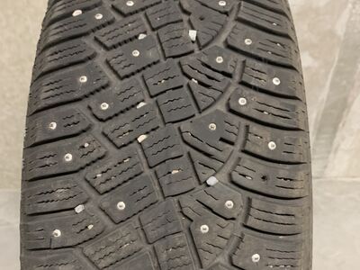 Naastrehv 4tk Continental Ice Contact 2 215/65/17