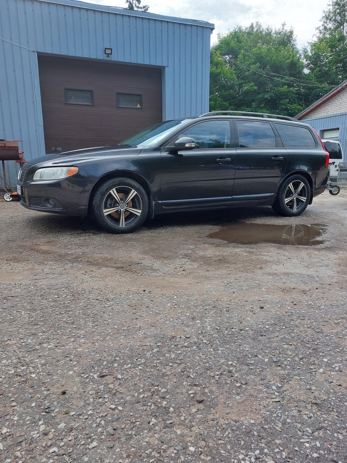 Volvo v70