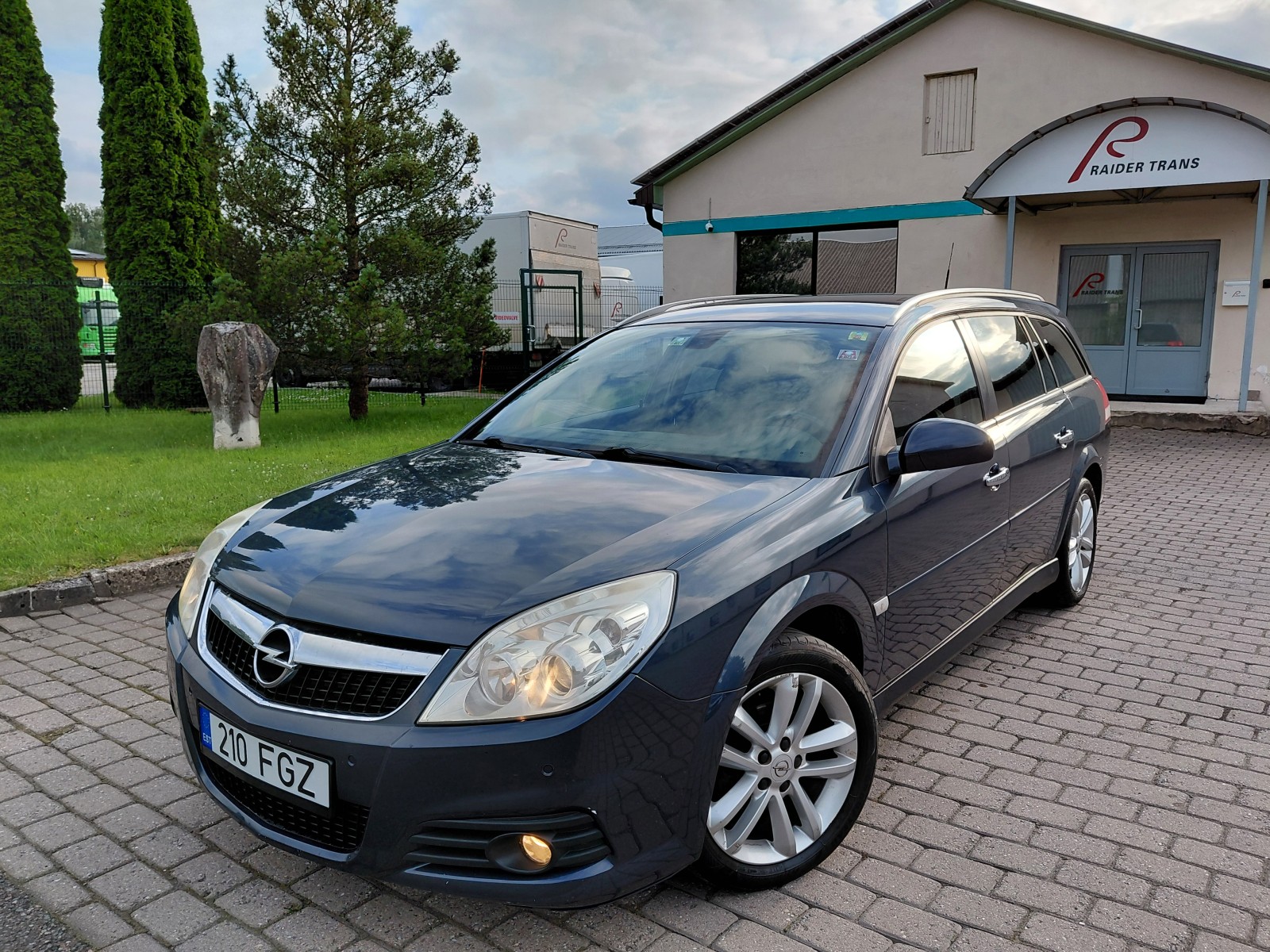 Opel Vectra C Cosmo Plus 1.9 R4 88kW