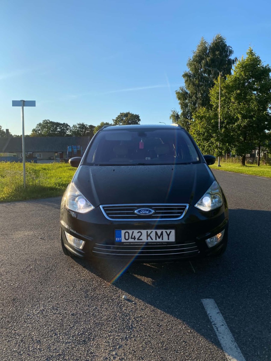 Müüa ford galaxy