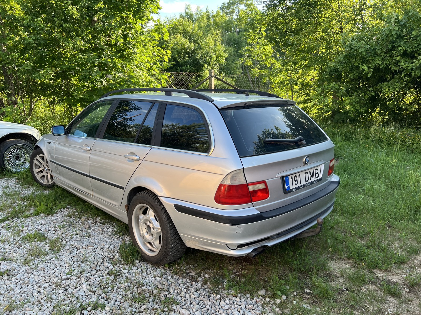 BMW 325i