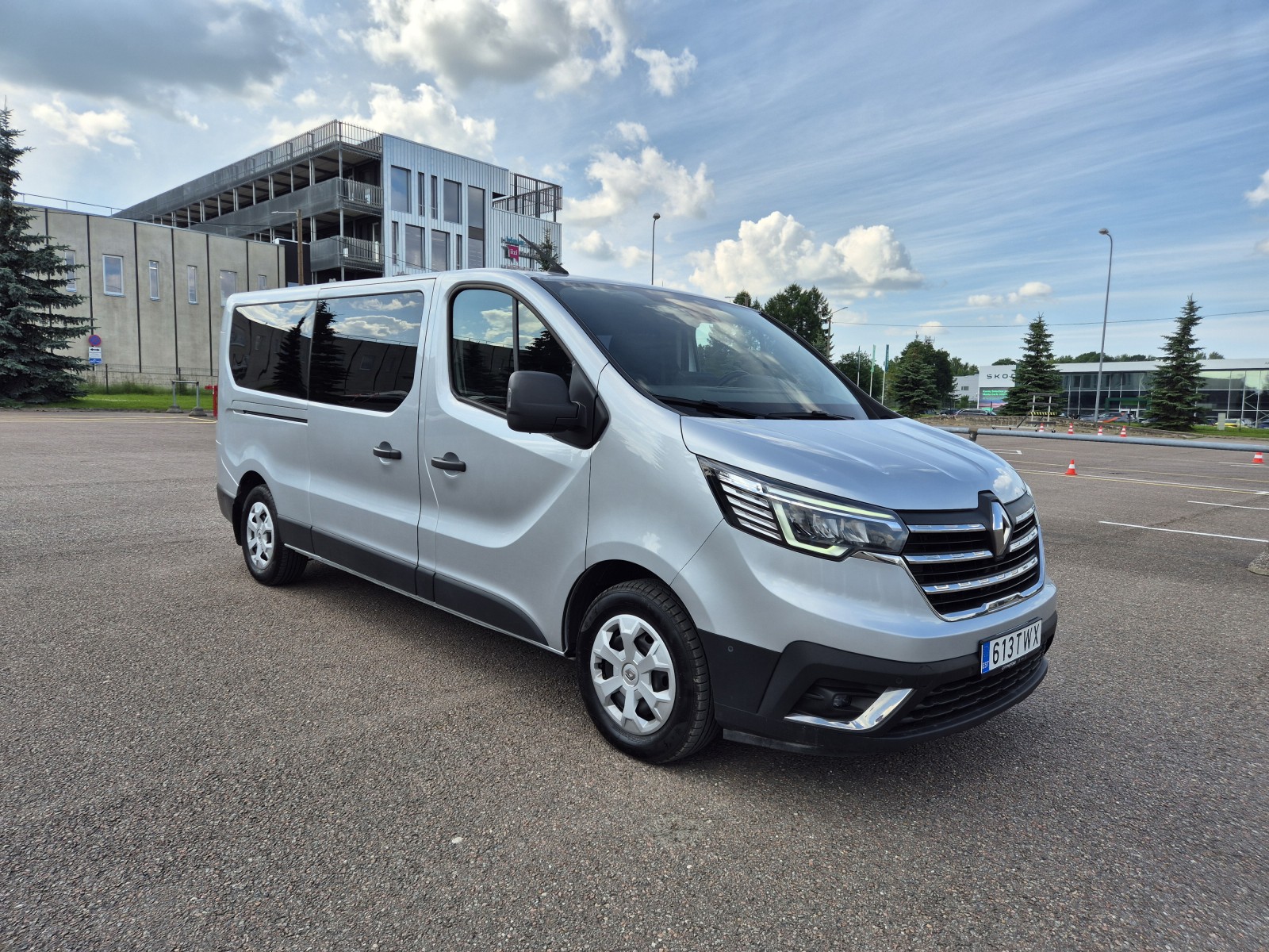 Renault Trafic Long L2H1 Vivaro 2.0 110kW