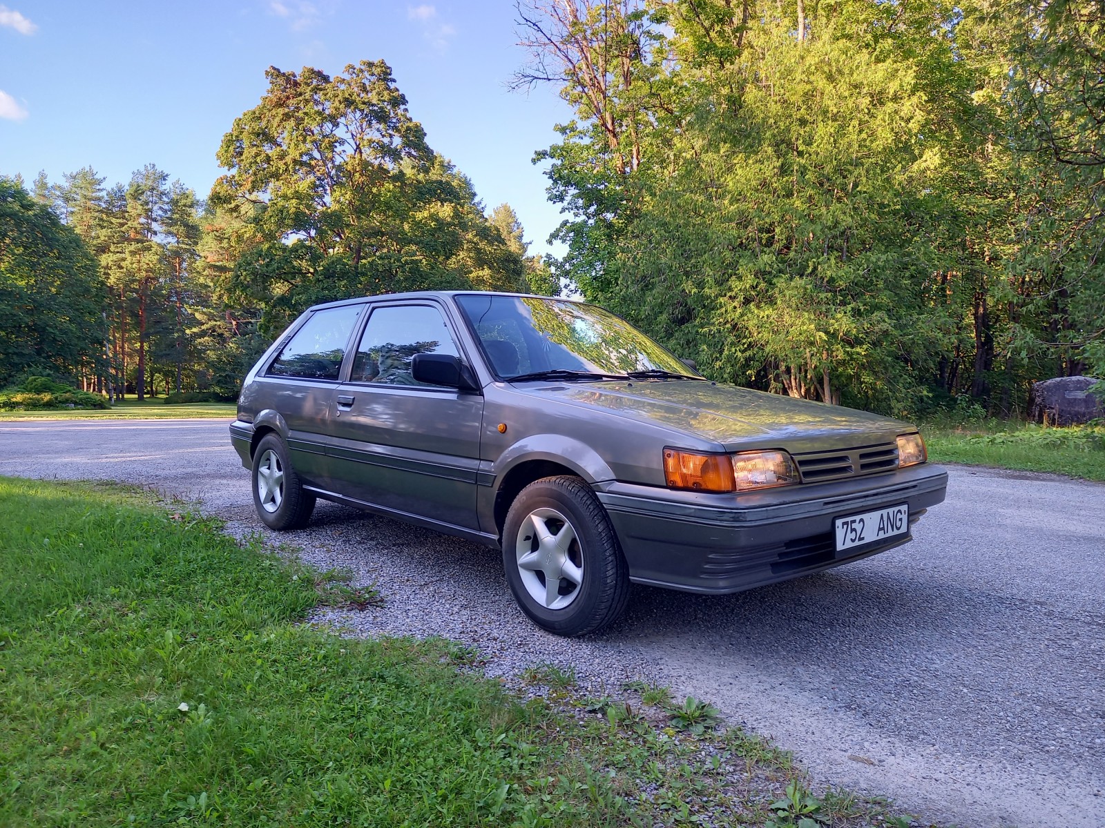 Nissan Sunny