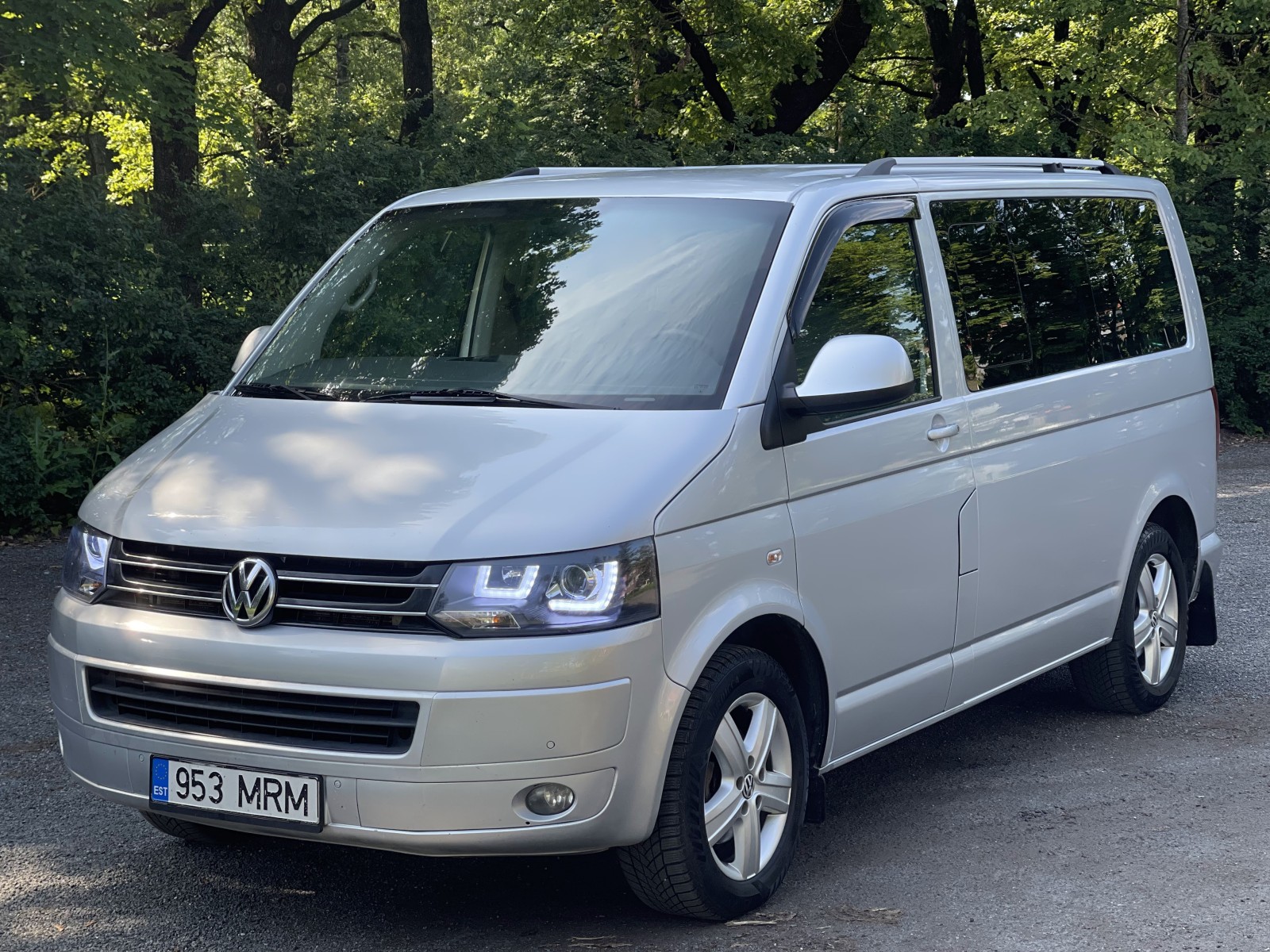 VW MULTIVAN 2.0 TDI 103 kW -10