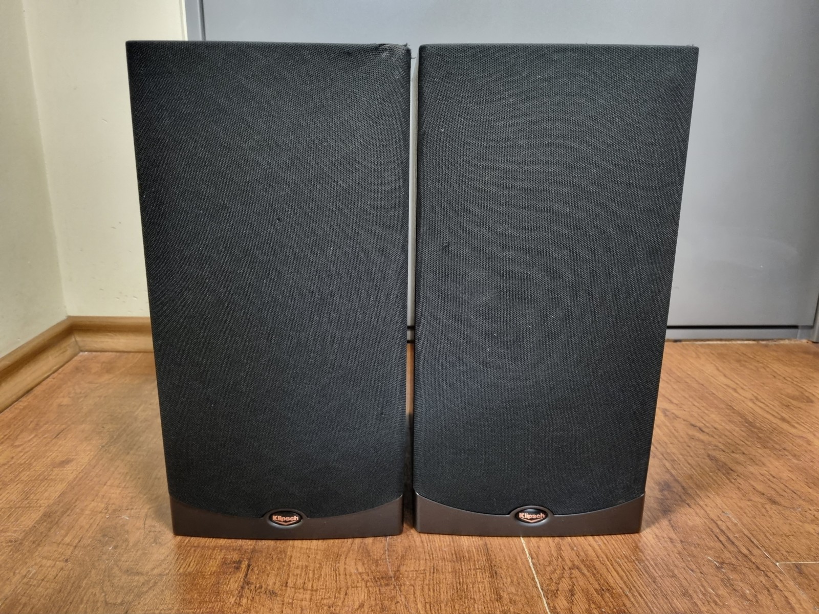 Rb25 klipsch hot sale