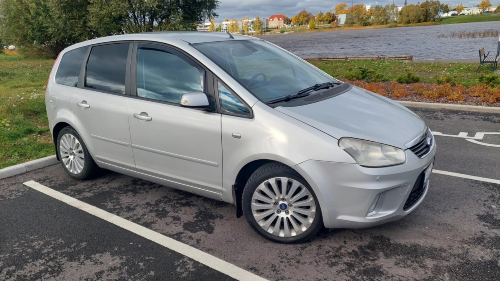 Ford C-Max