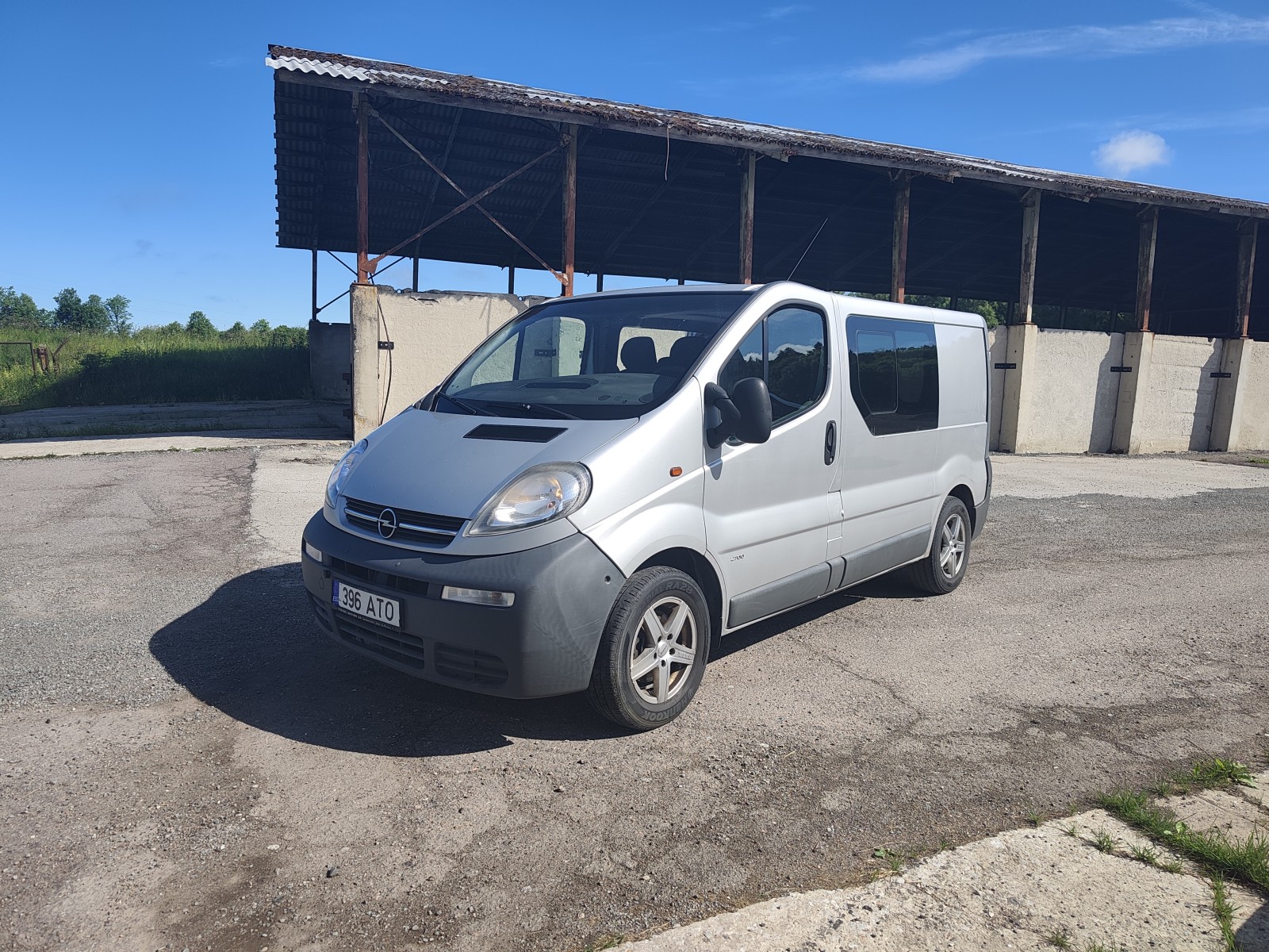 Opel Vivaro 2004