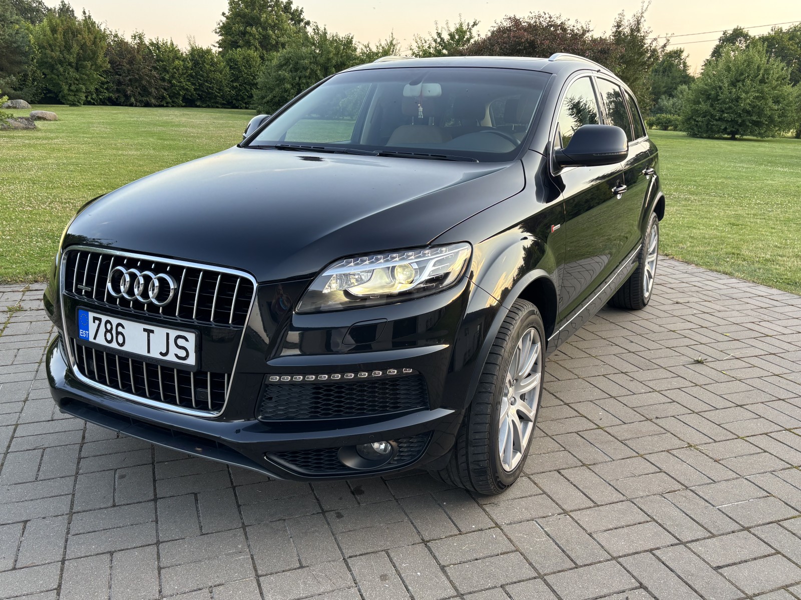 Audi Q7 S-Line Supercharged 3.6 V6 206kW