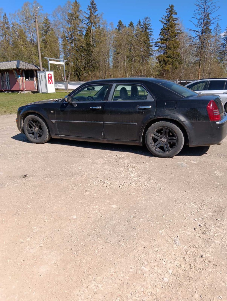Chrysler 300C 2008 3.0 160kW