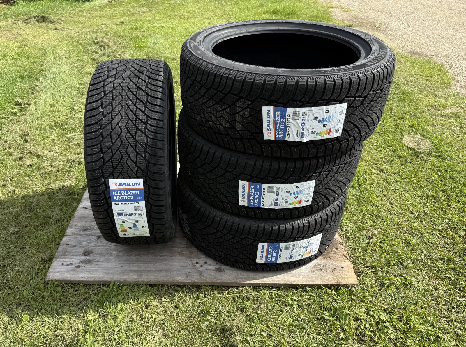 225/45 R17 Sailun ICE BLAZER ARCTIC 2 94T/XL Lamel - SOOV.ee