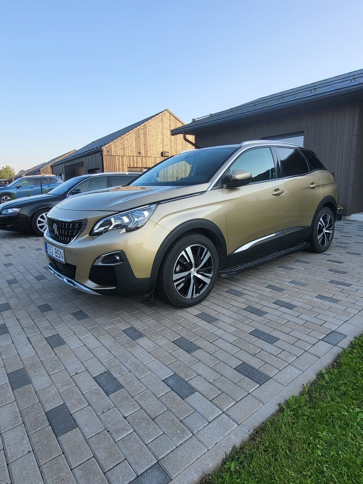 Peugeot 3008 1.2 96kW