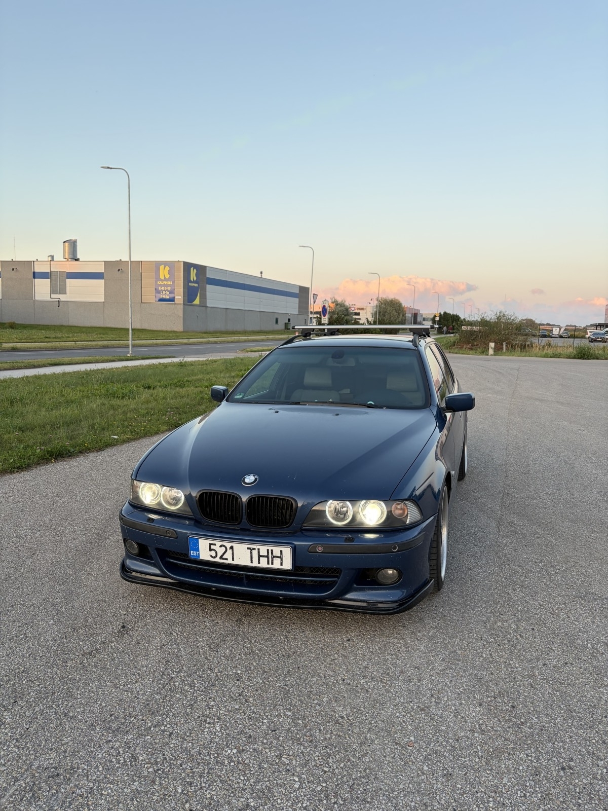 BMW 530 2.9 142kW